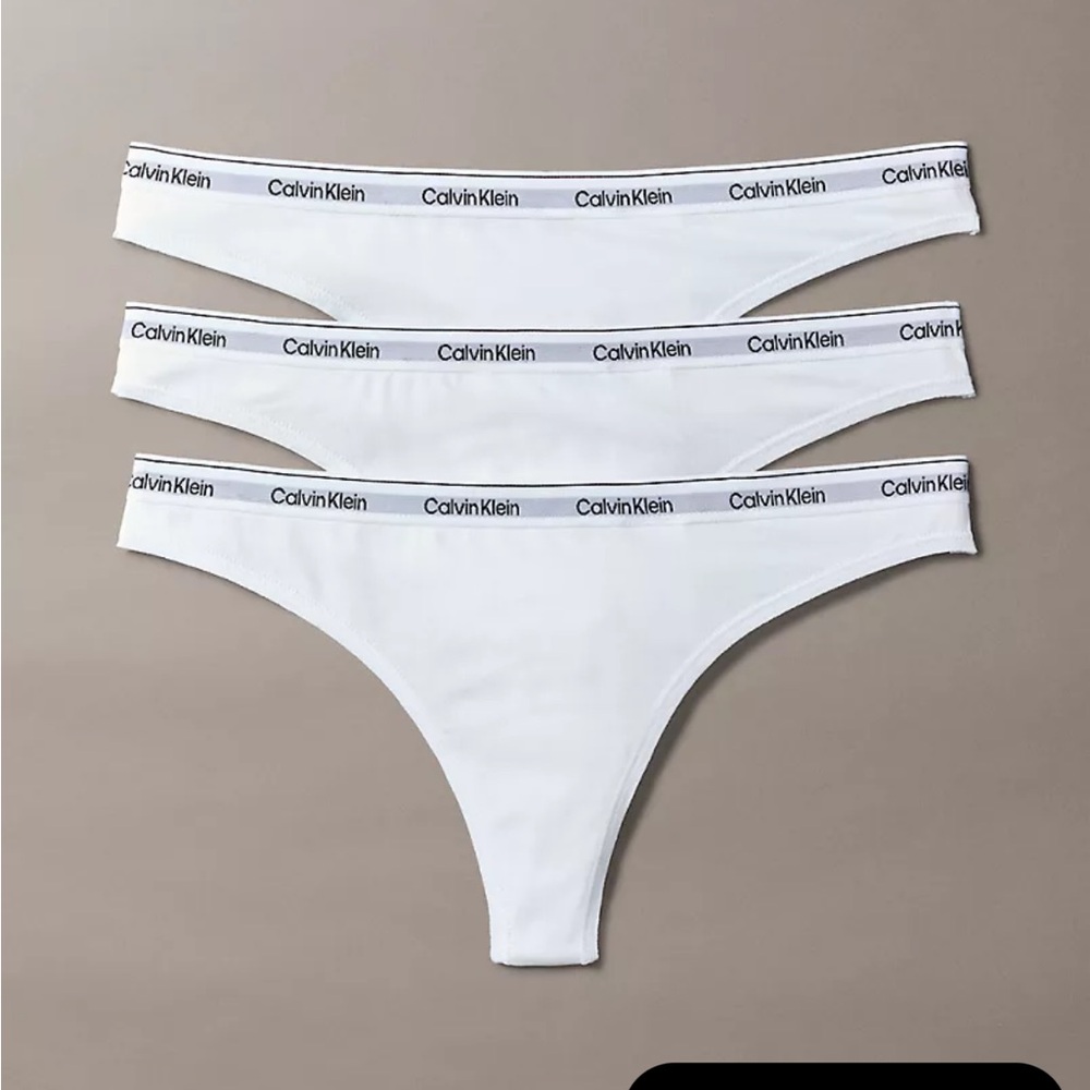 NWT Calvin Klein Thong 3 pack Women’s Medium